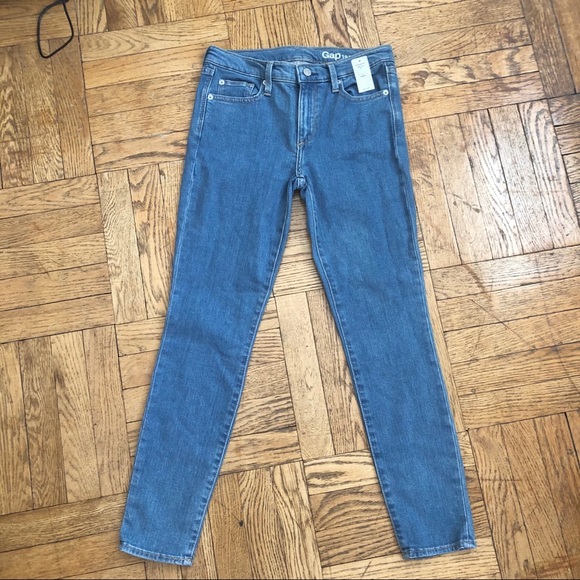 NWT Gap Mid Rise Skinny Jeans 26 Short/2P - Picture 1 of 5